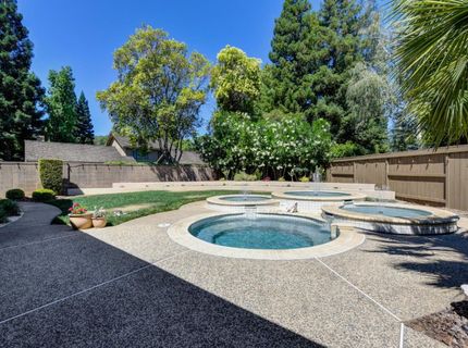 1954 D O Mills Ct, Gold River, CA 95670 Photo