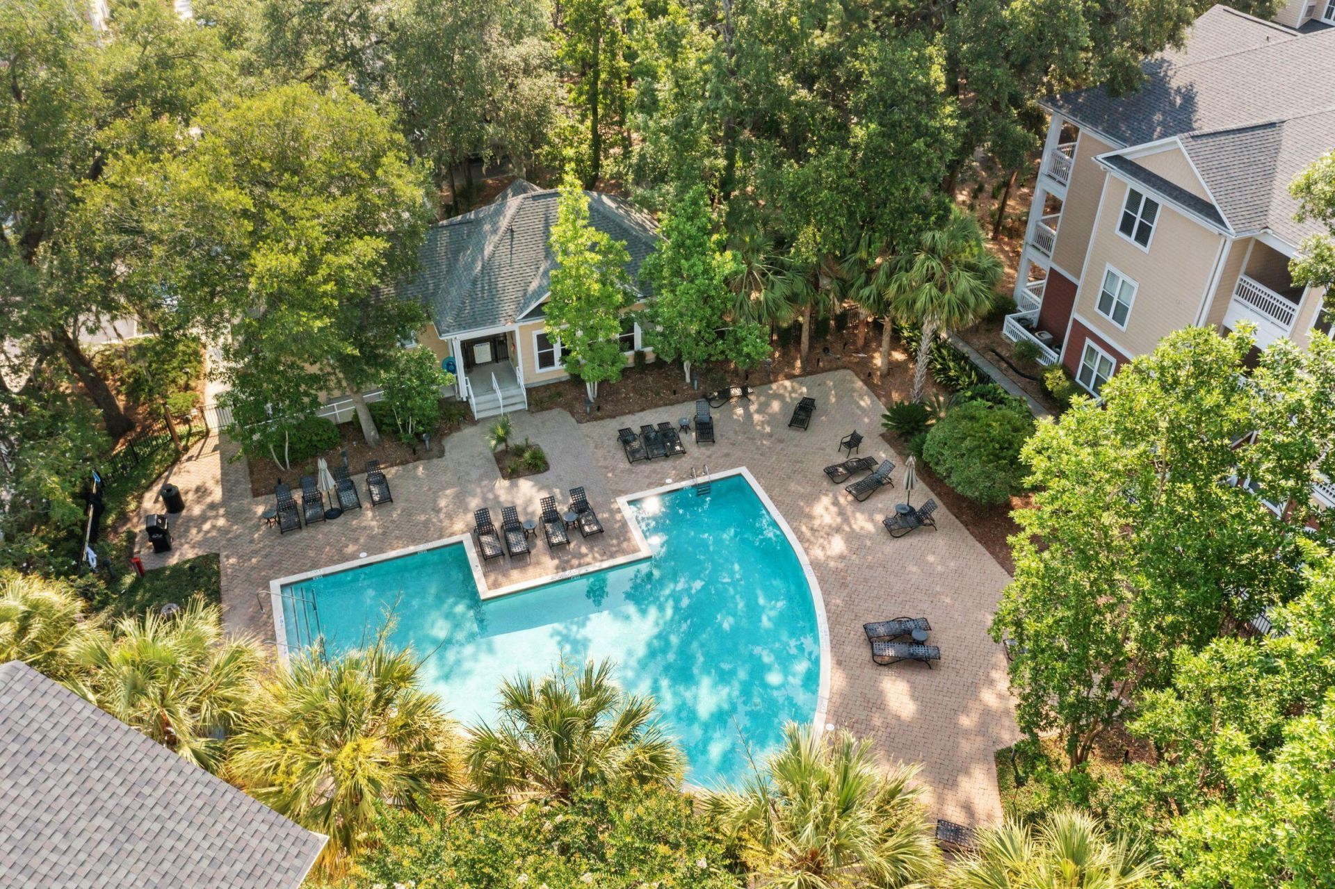 200 Bucksley Photo 13