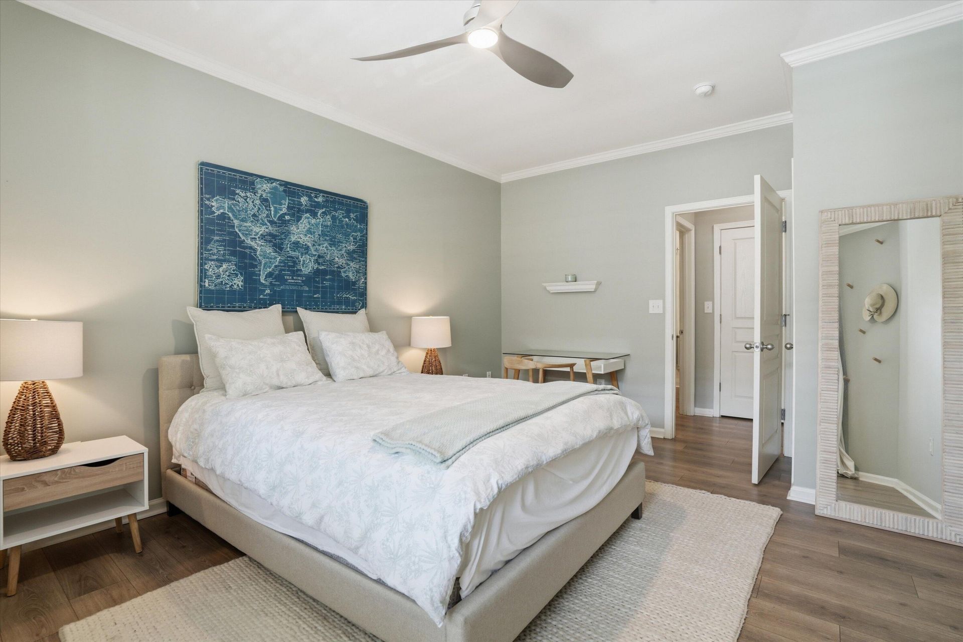 200 Bucksley Photo 7