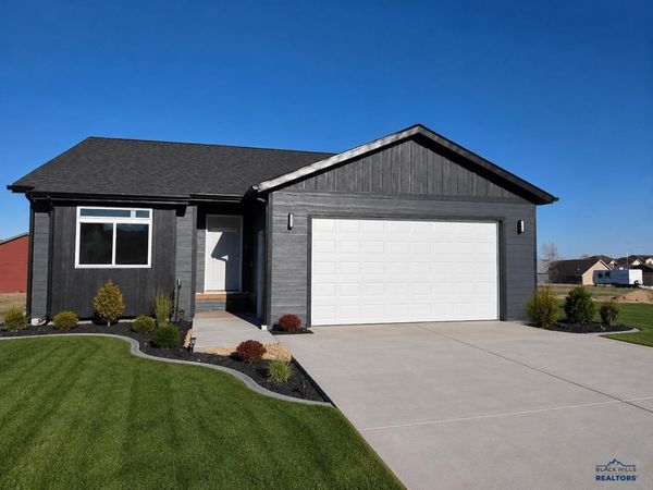 5222 BUNKER DR, Rapid City, SD 57701
