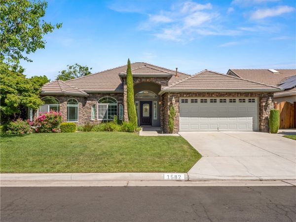 1582 E Revere, Fresno, CA 93720