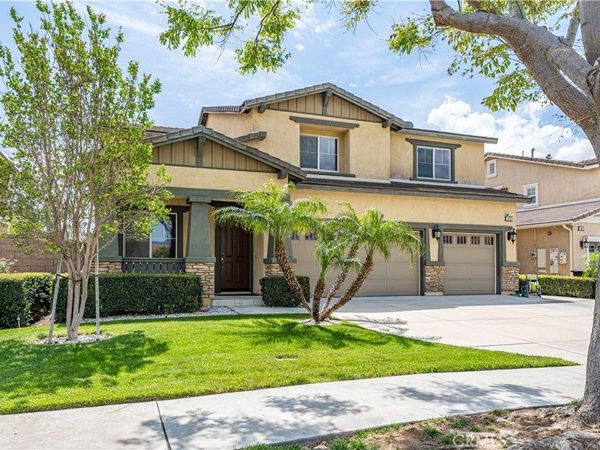 16623 Picardy, Fontana, CA 92336