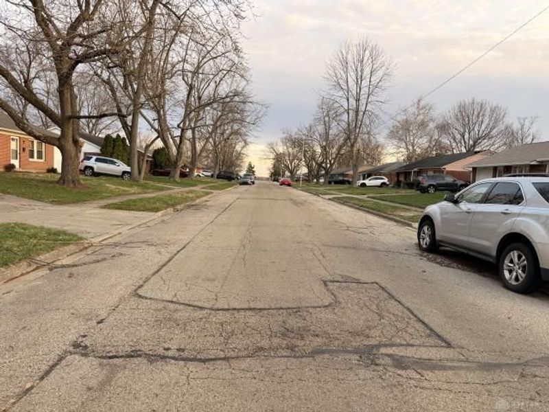 325 Stubbs Drive, Dayton, OH 45426 Photo 5