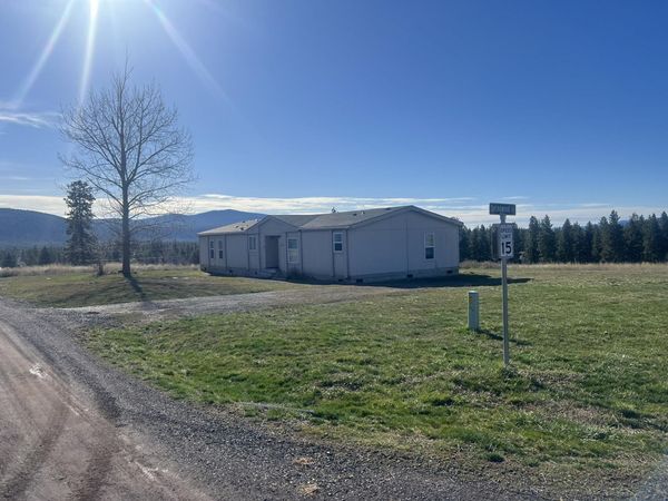 2220 Springwood Drive, Chiloquin, OR 97624