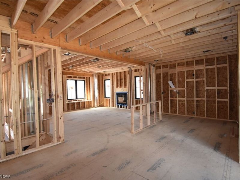 211 Ashwood Landing, Hubbard, OH 44425 Photo 11