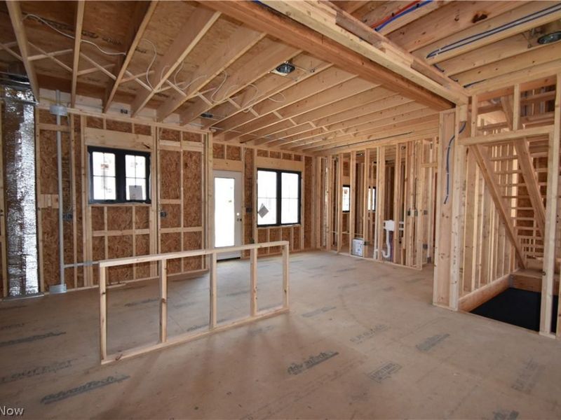 211 Ashwood Landing, Hubbard, OH 44425 Photo 12