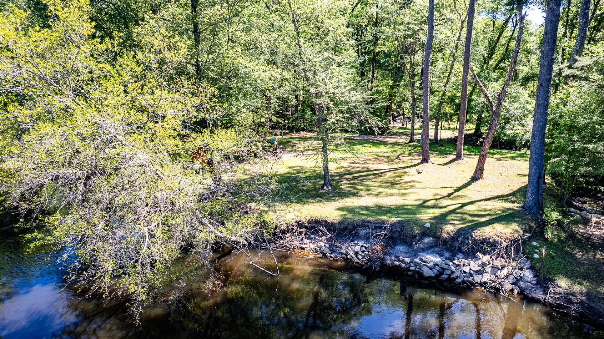 51 Mendel Court Photo 15