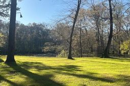 51 Mendel Court photo 4