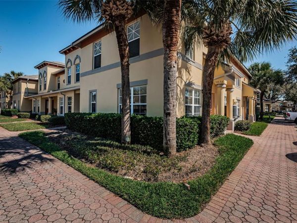 3876 ISLAND WAY , ST PETERSBURG, FL 33705