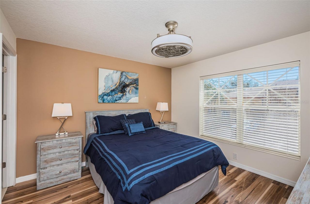 3876 Island Way, Saint Petersburg, FL 33705 Photo