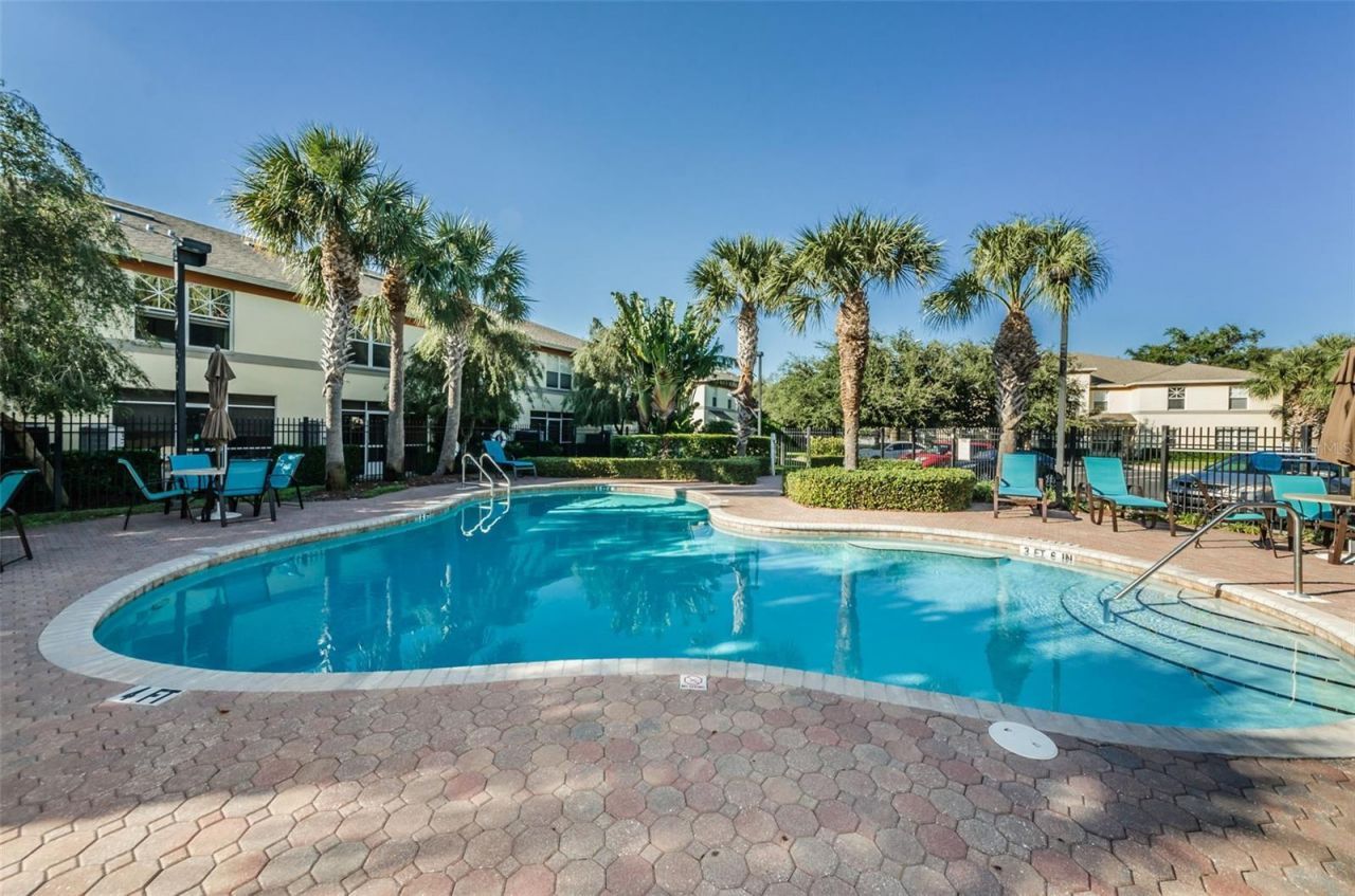 3876 Island Way, Saint Petersburg, FL 33705 Photo