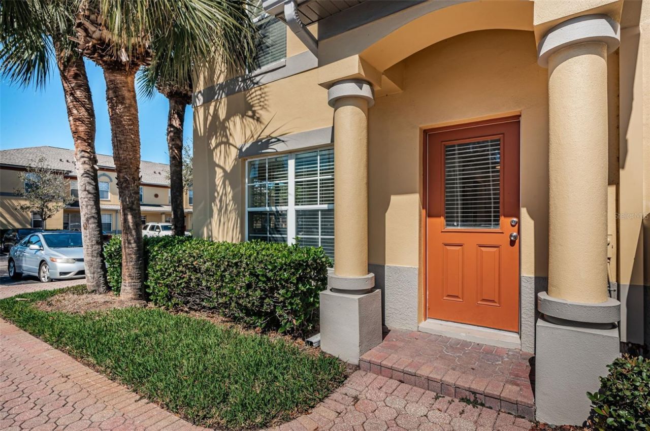 3876 Island Way, Saint Petersburg, FL 33705 Photo