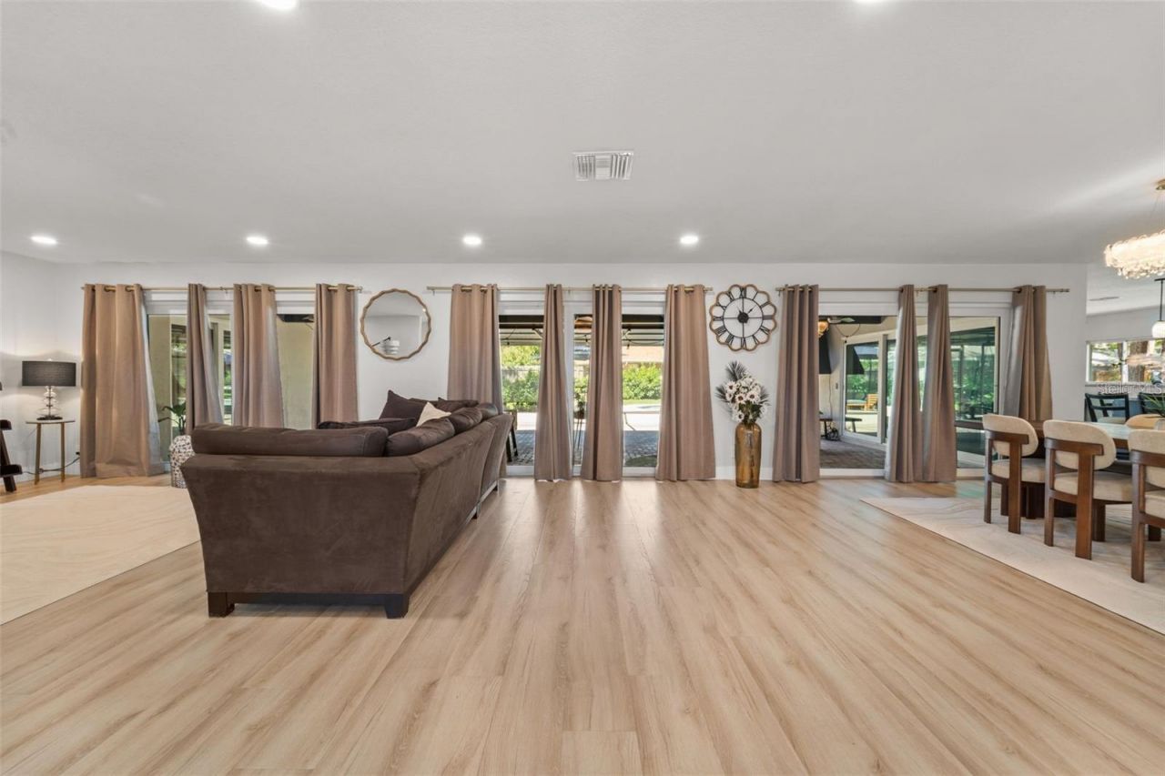 8648 14th Way N, Unit FL, Saint Petersburg, FL 33702 Photo