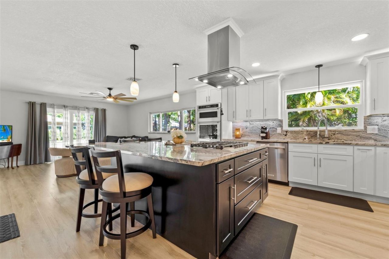 8648 14th Way N, Unit FL, Saint Petersburg, FL 33702 Photo