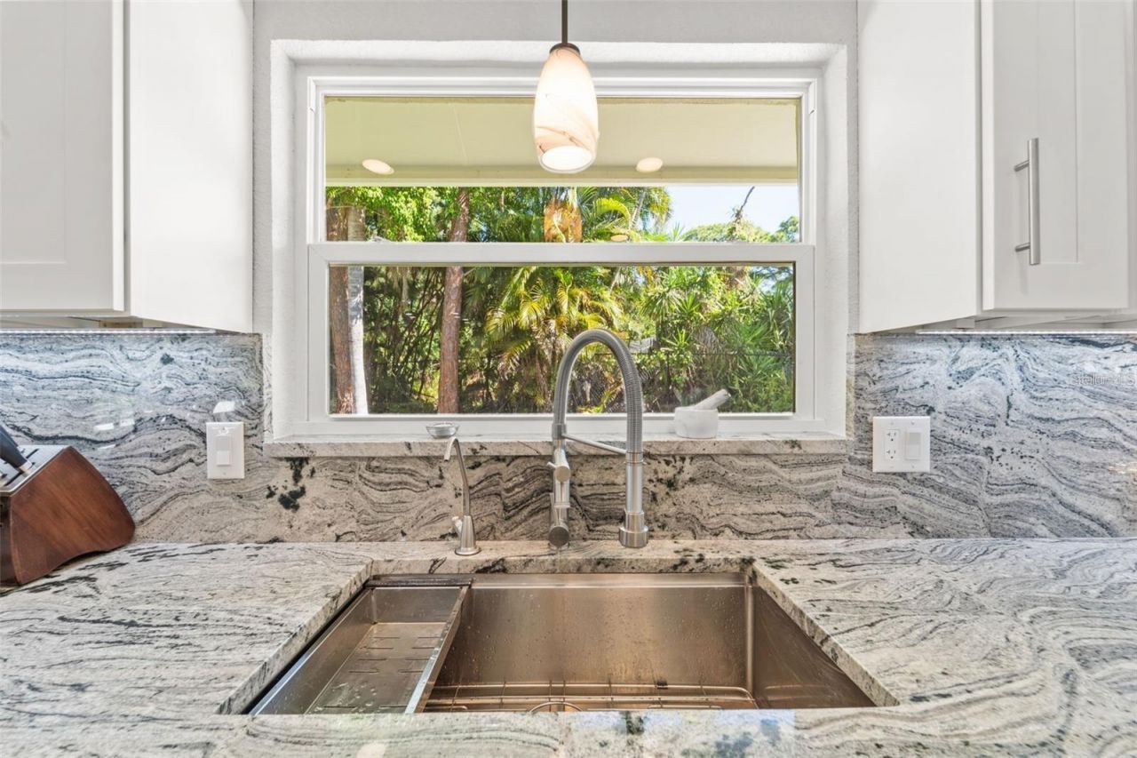 8648 14th Way N, Unit FL, Saint Petersburg, FL 33702 Photo