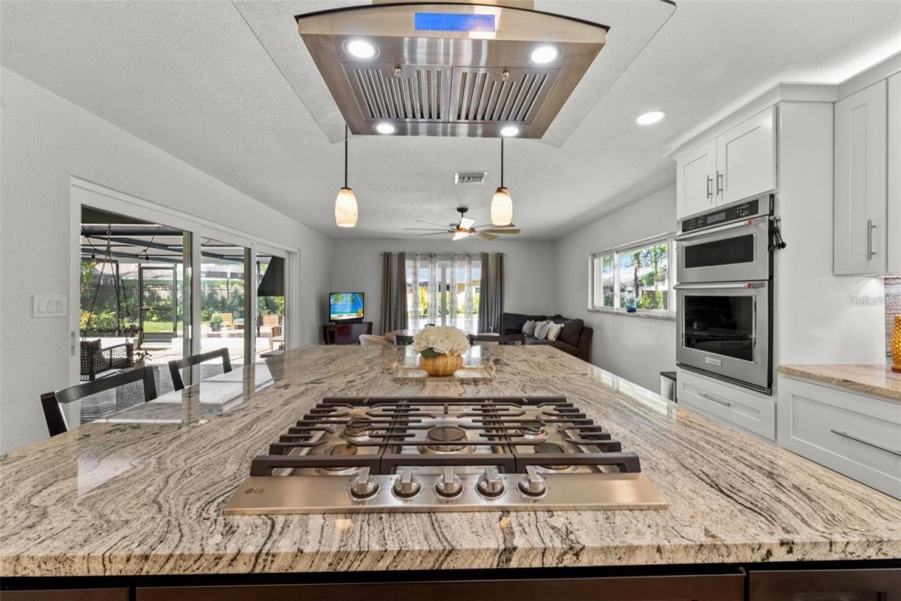 8648 14th Way N, Unit FL, Saint Petersburg, FL 33702 Photo