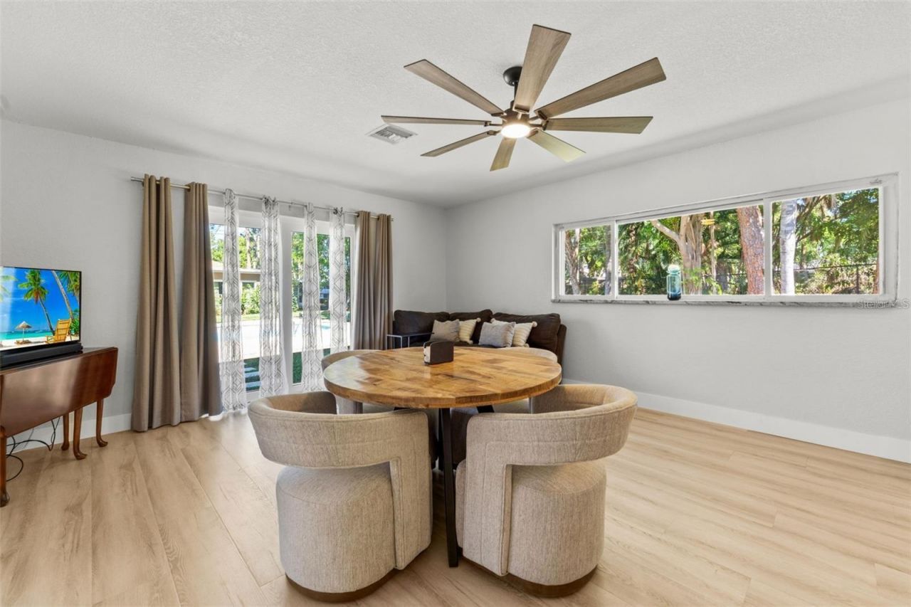 8648 14th Way N, Unit FL, Saint Petersburg, FL 33702 Photo