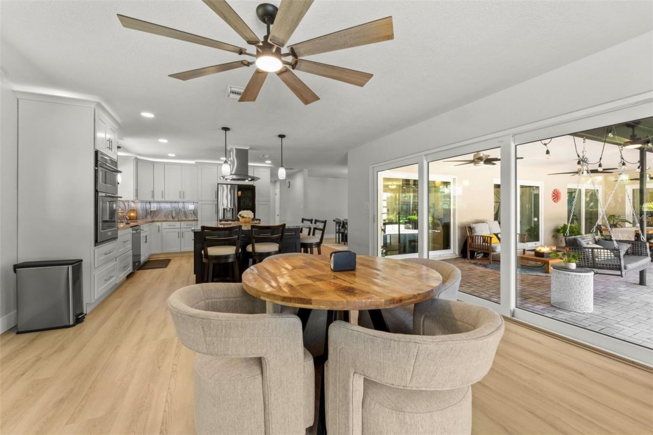 8648 14th Way N, Unit FL, Saint Petersburg, FL 33702 Photo