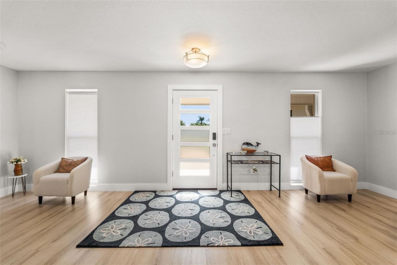 8648 14th Way N, Unit FL, Saint Petersburg, FL 33702 Photo