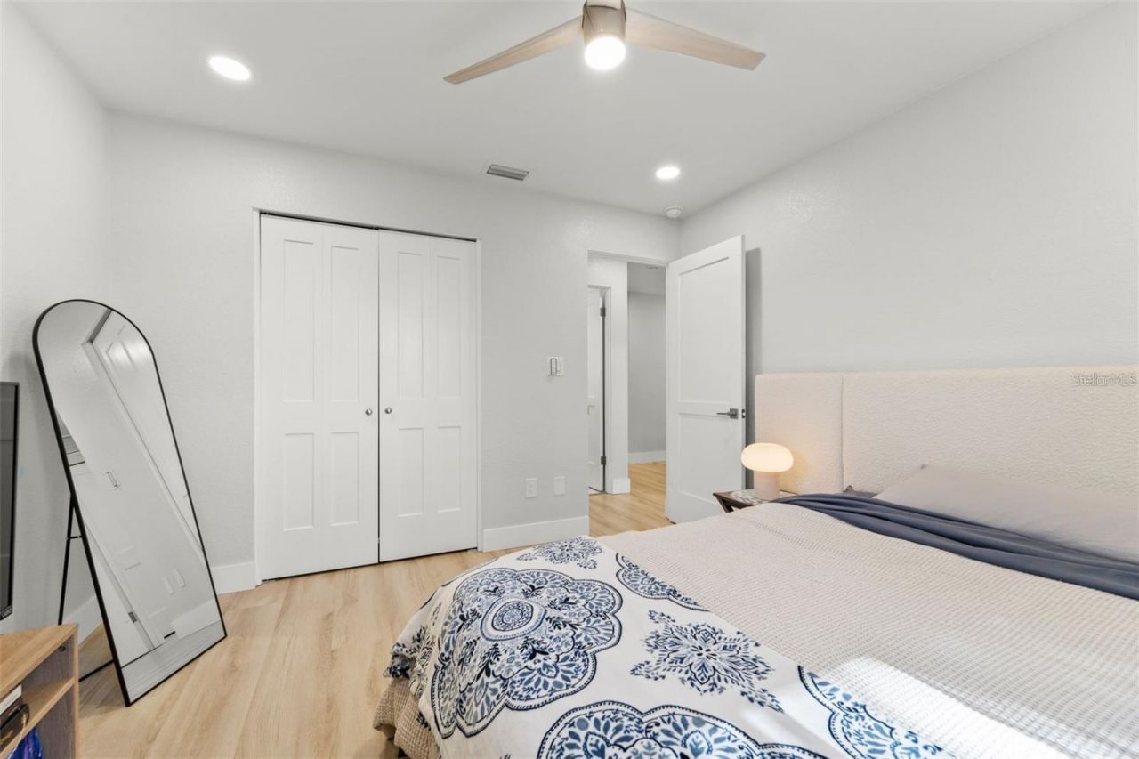 8648 14th Way N, Unit FL, Saint Petersburg, FL 33702 Photo