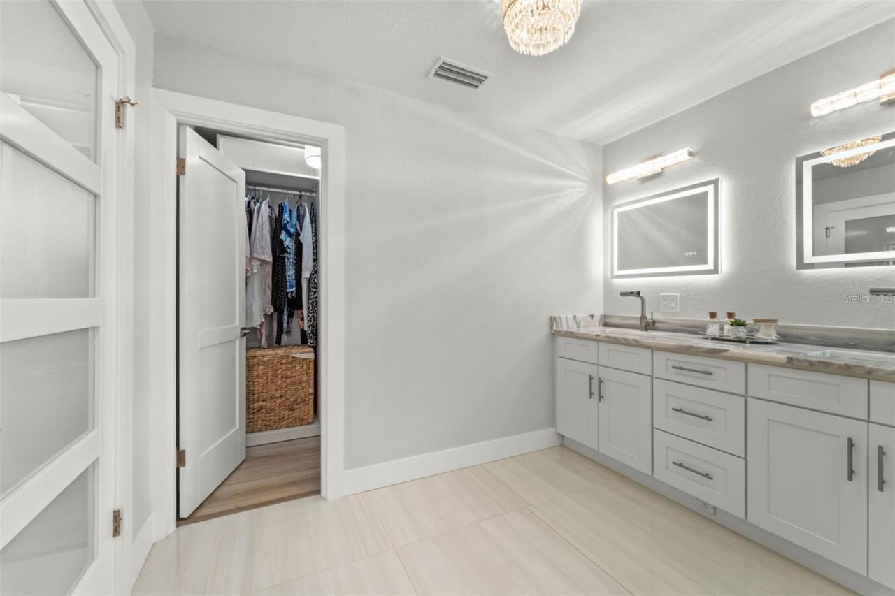 8648 14th Way N, Unit FL, Saint Petersburg, FL 33702 Photo