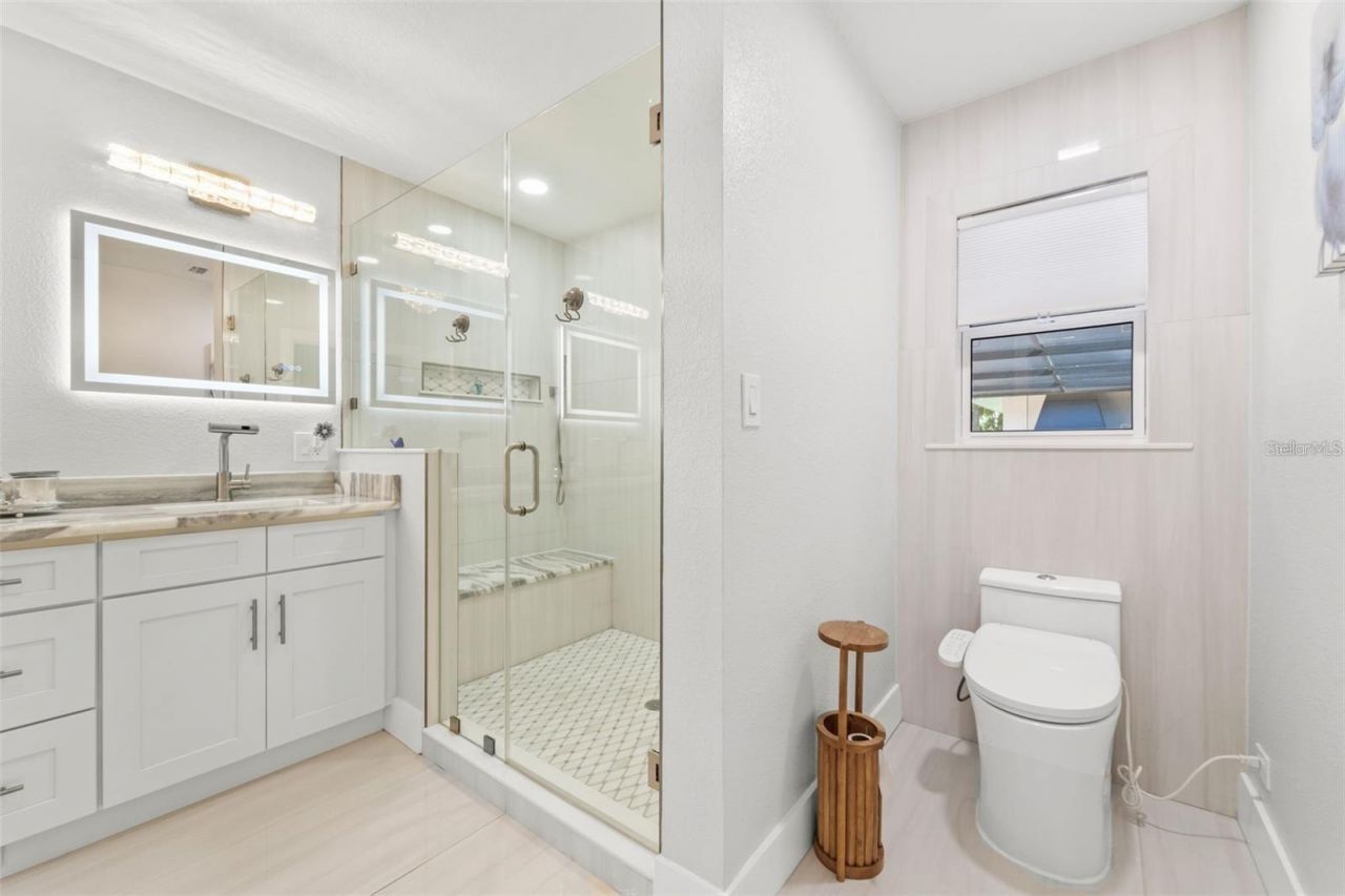 8648 14th Way N, Unit FL, Saint Petersburg, FL 33702 Photo