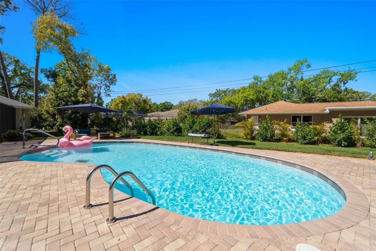 8648 14th Way N, Unit FL, Saint Petersburg, FL 33702 Photo