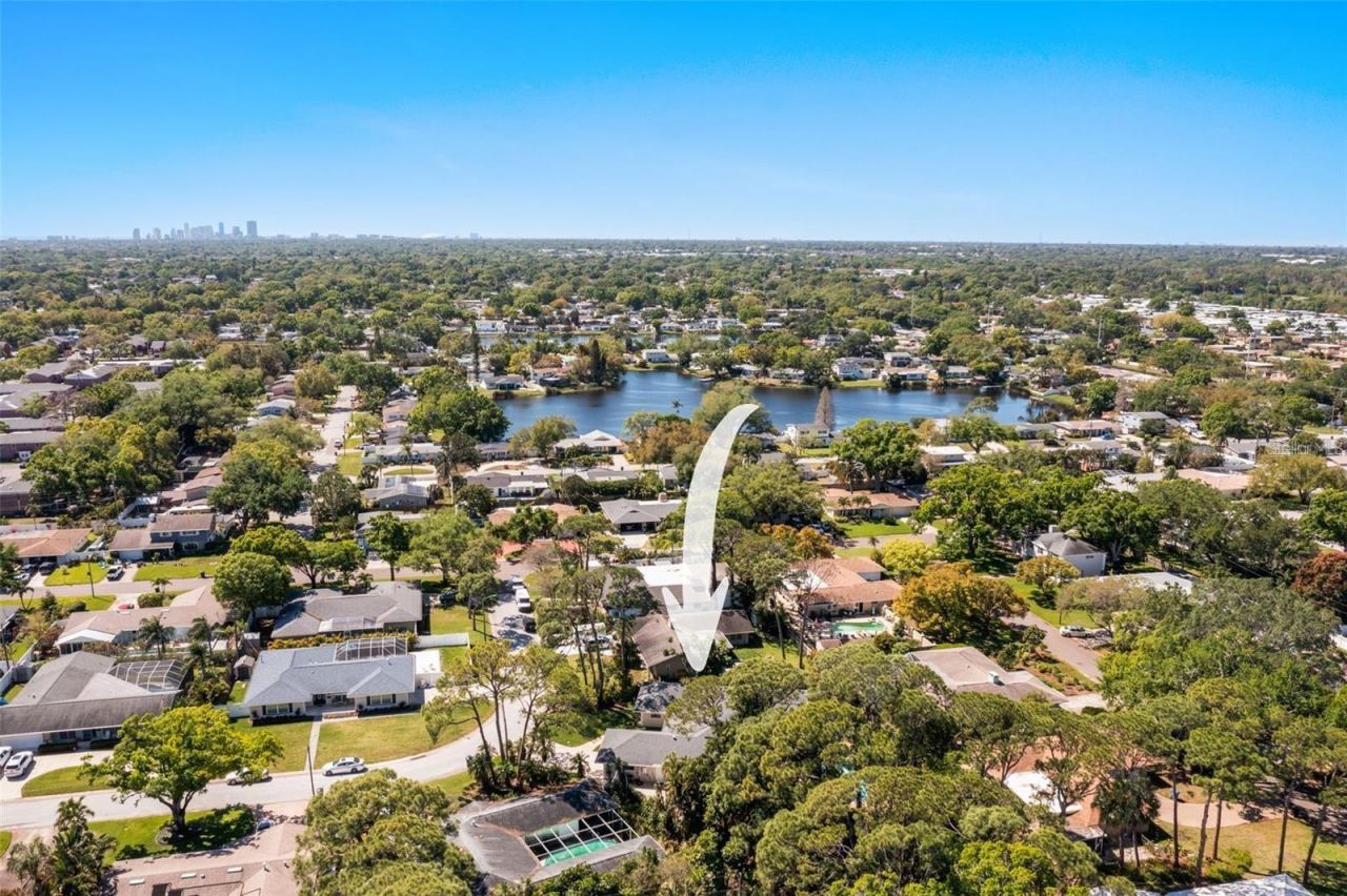 8648 14th Way N, Unit FL, Saint Petersburg, FL 33702 Photo