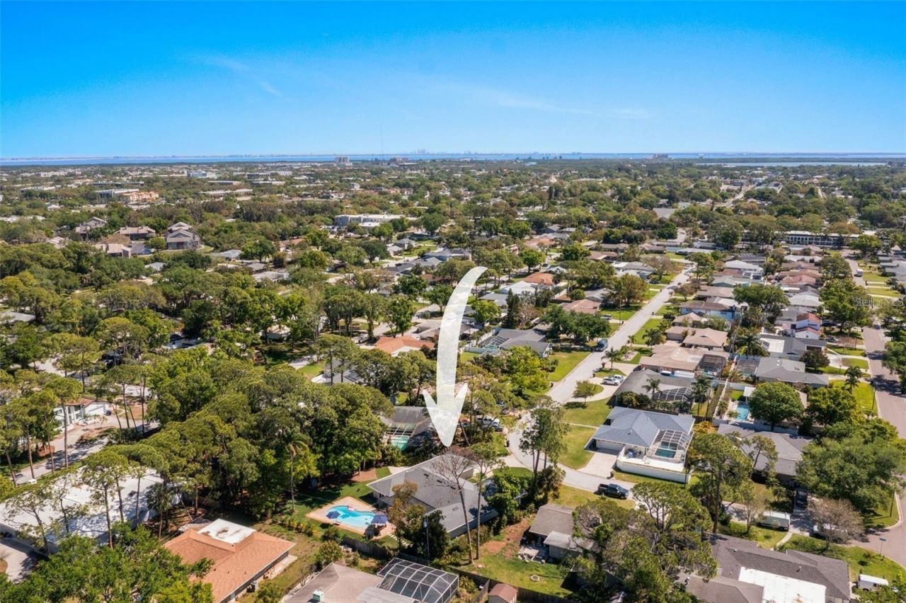 8648 14th Way N, Unit FL, Saint Petersburg, FL 33702 Photo