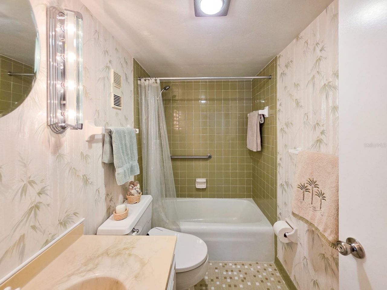 3606 S Peninsula Drive, Unit 605, Port Orange, FL 32127 Photo
