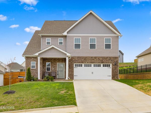 498 Sugar Maple Tr, Lenoir City, TN 37771