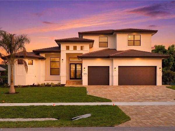 1075 Bonita CT , MARCO ISLAND, FL 34145