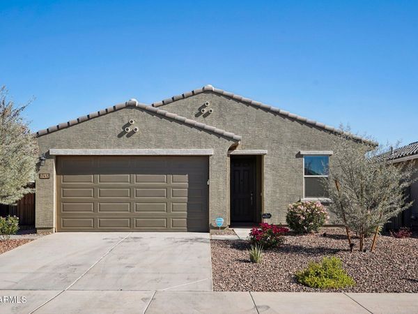 17412 W SUNNYSLOPE Lane, Waddell, AZ 85355