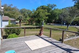 115 Marion Drive photo 4