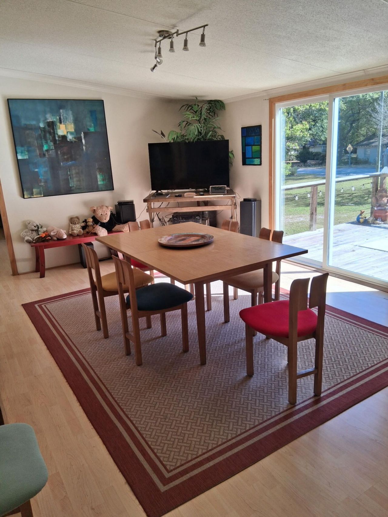 115 Marion Drive Photo 9