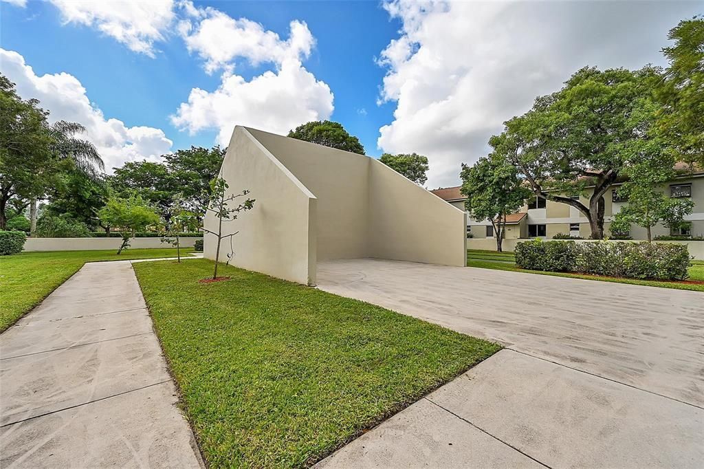 117 Gardens Drive, Unit 204, Pompano Beach, FL 33069 Photo