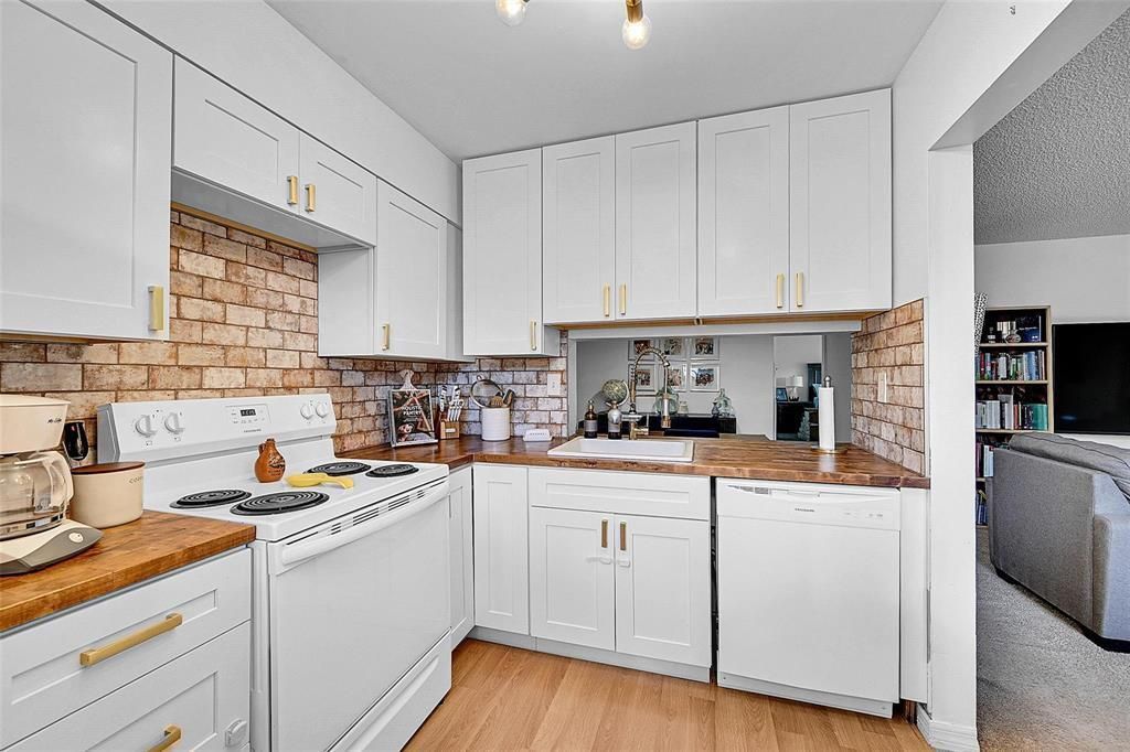 117 Gardens Drive, Unit 204, Pompano Beach, FL 33069 Photo