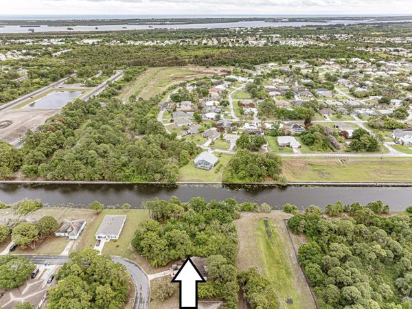 116 Dahl Avenue, Sebastian, FL 32958