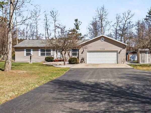 1130 N Brookridge Road, Ludington, MI 49431