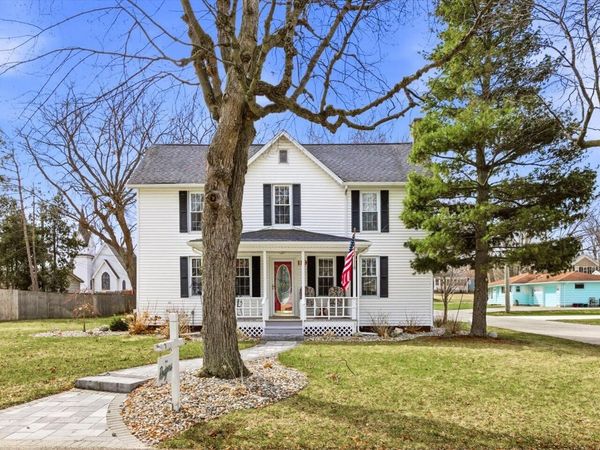 119 Union Street, Port Austin, MI 48467