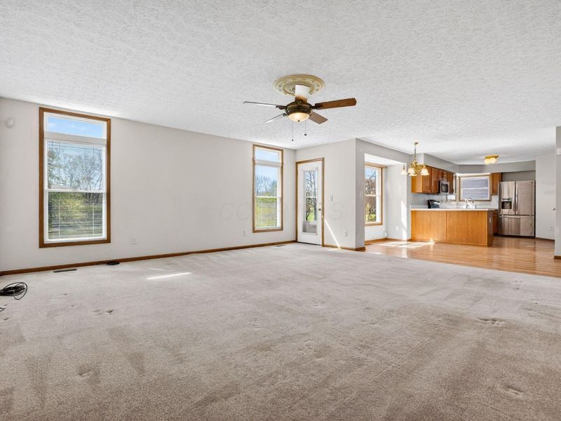 683 Scioto Meadows Boulevard, Grove City, OH 43123 Photo 11