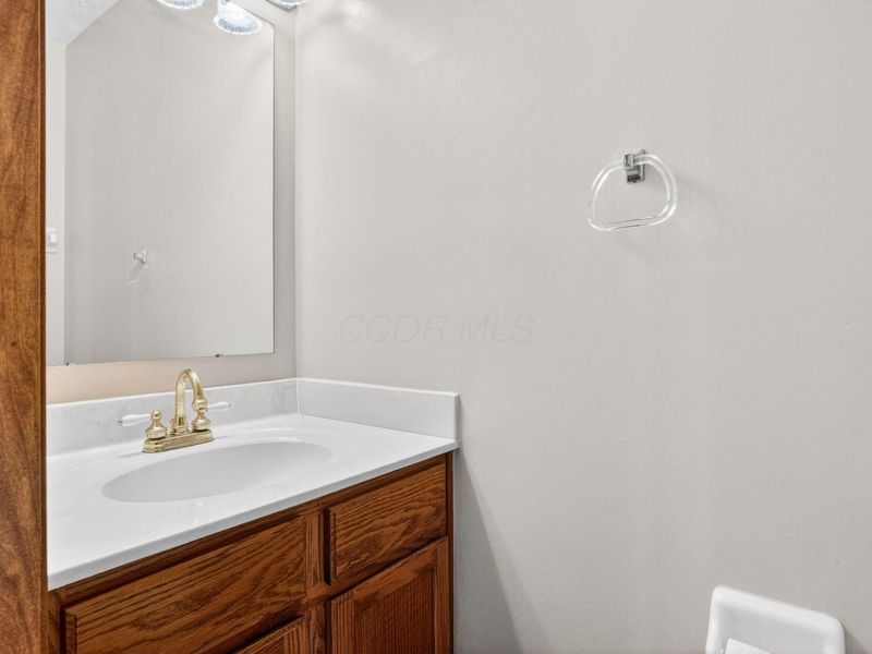 683 Scioto Meadows Boulevard, Grove City, OH 43123 Photo 19