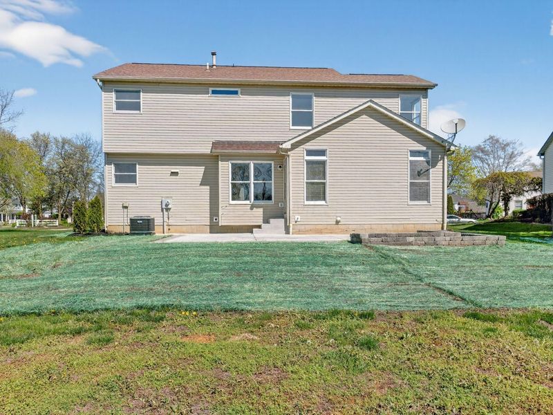 683 Scioto Meadows Boulevard, Grove City, OH 43123 Photo 36