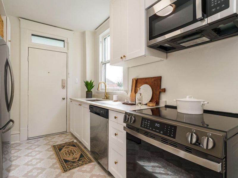 209 E Morrill Avenue, Columbus, OH 43207 Photo 14