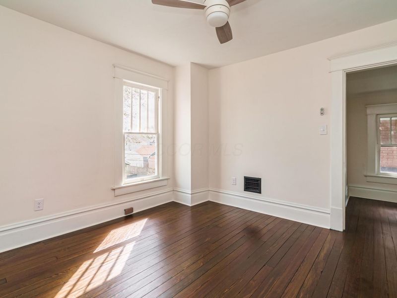 209 E Morrill Avenue, Columbus, OH 43207 Photo 22