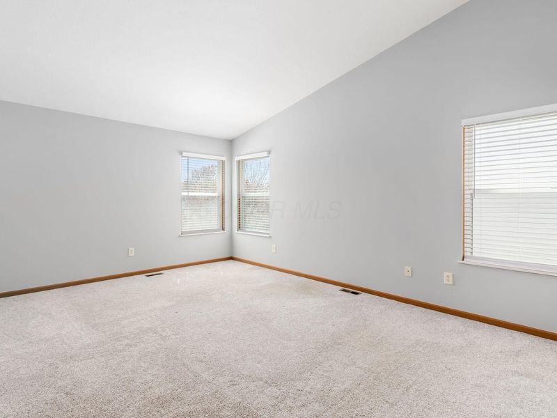 3731 Grimes Drive, Columbus, OH 43204 Photo 18