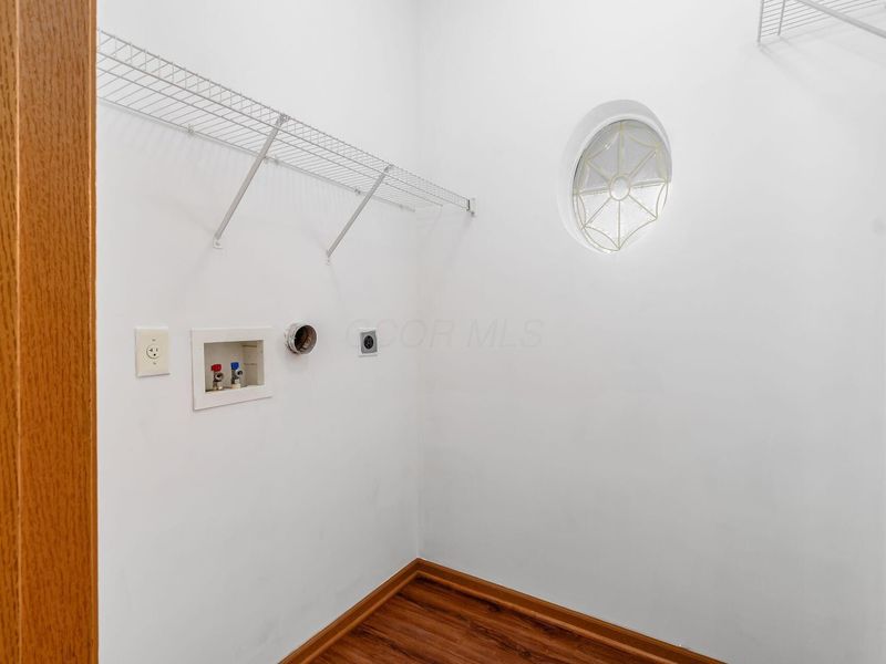 3731 Grimes Drive, Columbus, OH 43204 Photo 5