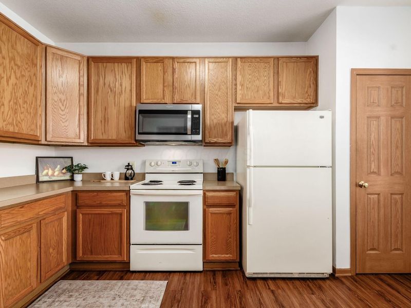 3731 Grimes Drive, Columbus, OH 43204 Photo 9