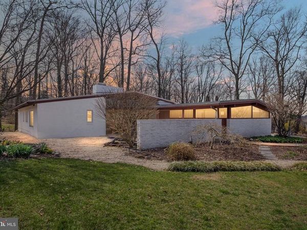 210 EDGEWOOD DRIVE, WILMINGTON, DE 19809