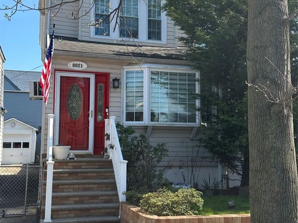 8021 62nd Street, Glendale, NY 11385
